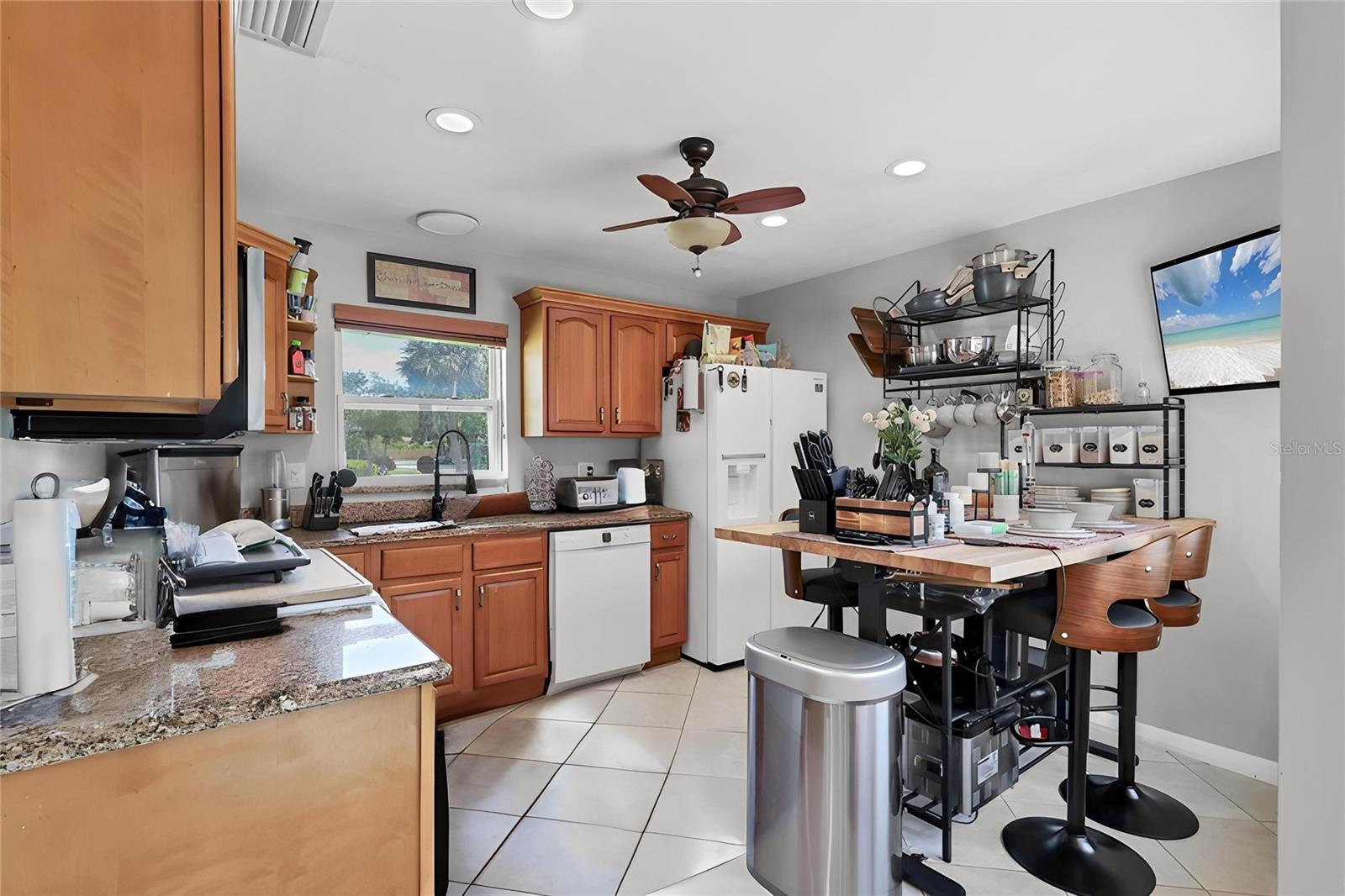 WOODPINE LAKE - Residential