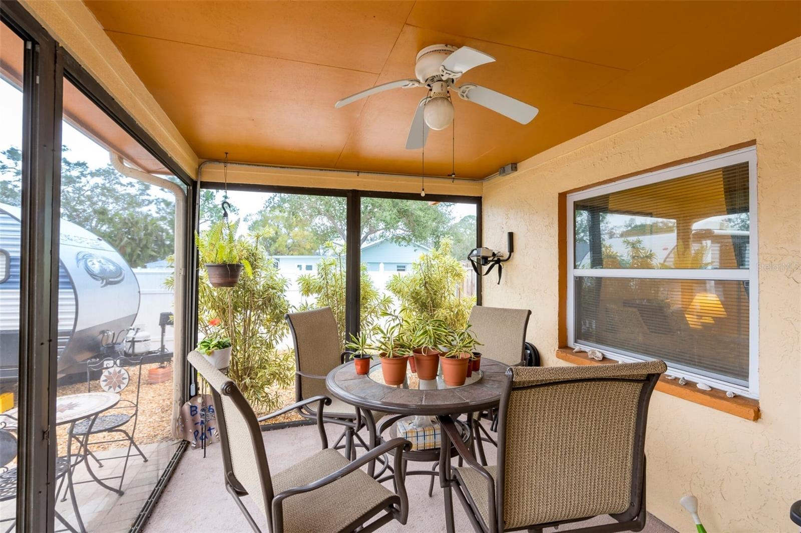 WOODPINE LAKE - Residential