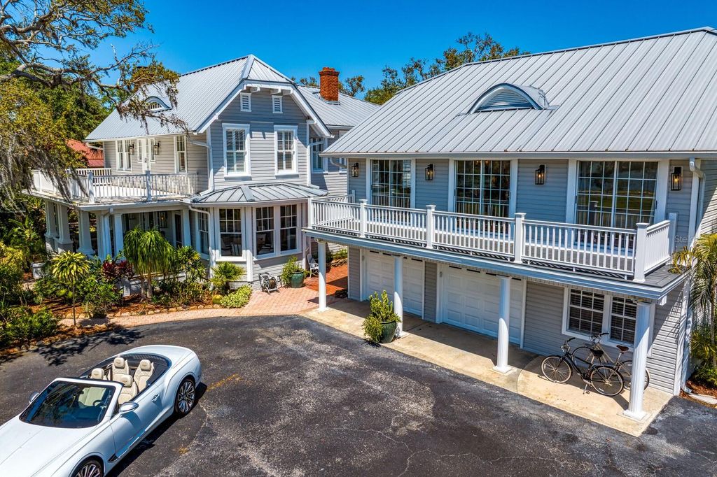 Photo of 147 Edgewater Drive, Dunedin, FL 34698 (MLS # TB8374458)