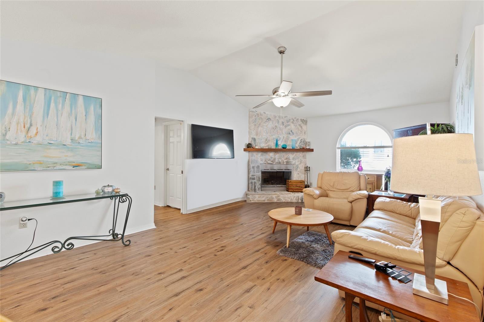 BRIARWOOD UNITS 1&2 - Residential