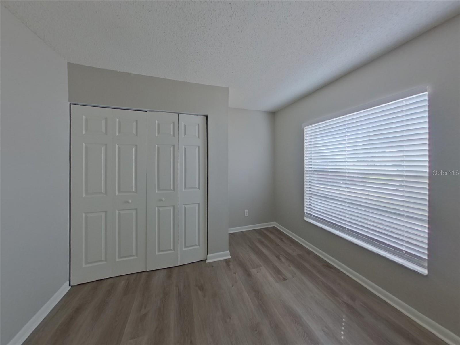 GROVE POINT VILLAGE UNIT I - Residential Lease