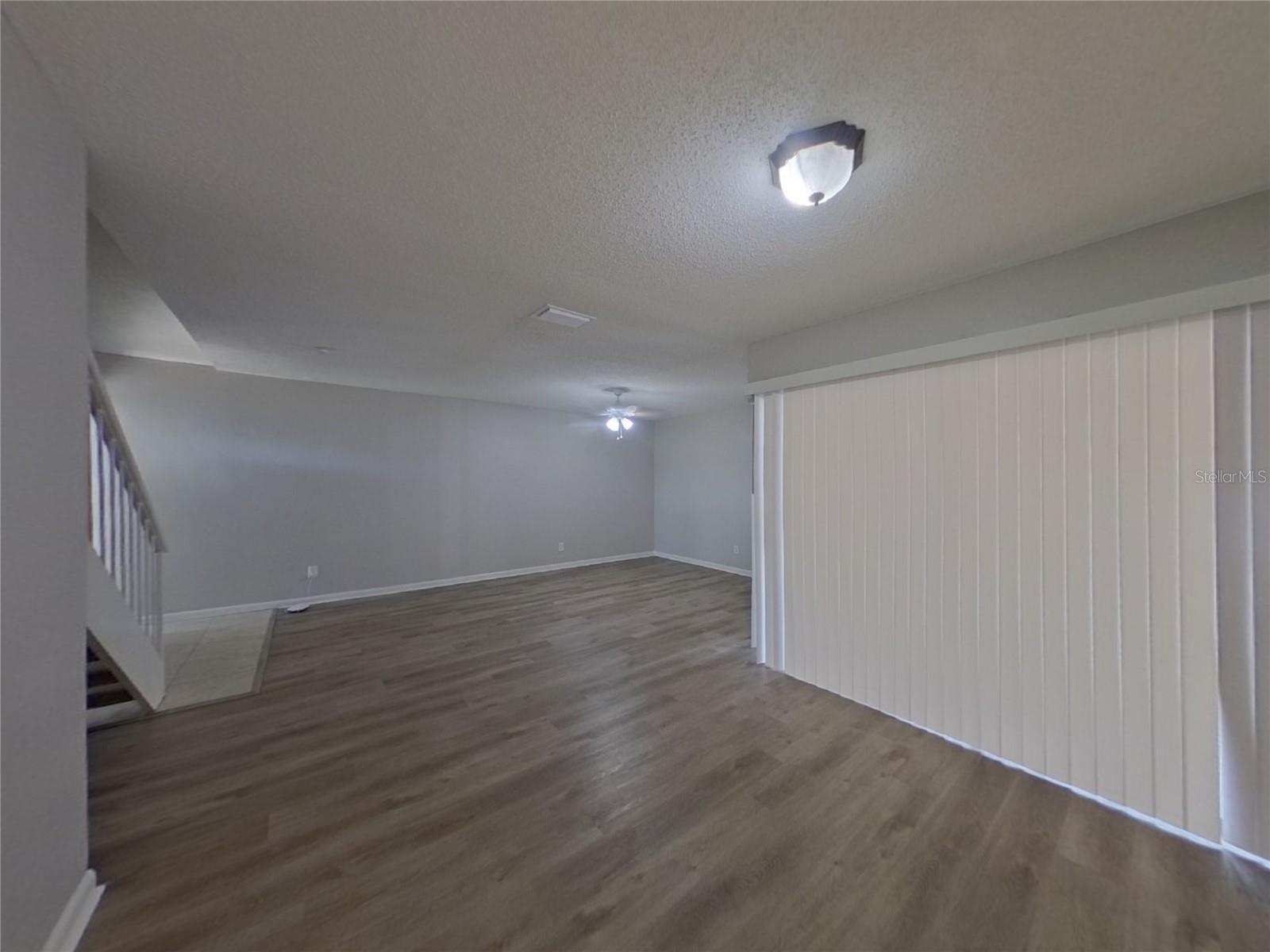 GROVE POINT VILLAGE UNIT I - Residential Lease