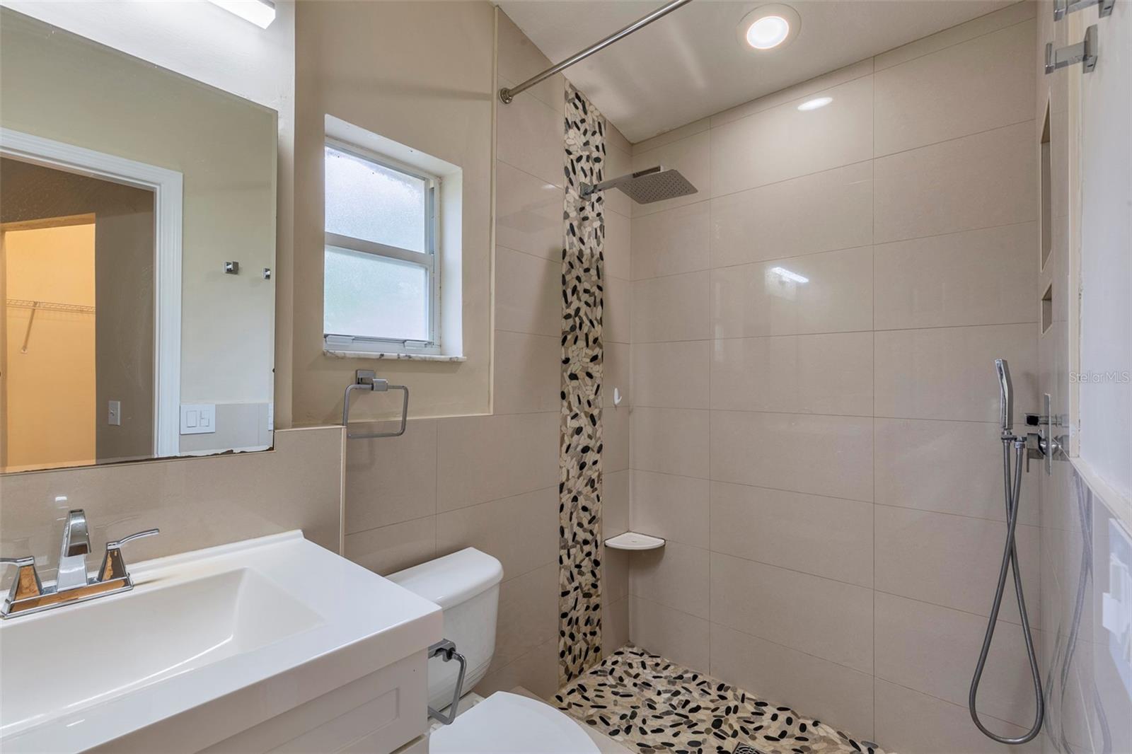 DIXIE PARK - Residential