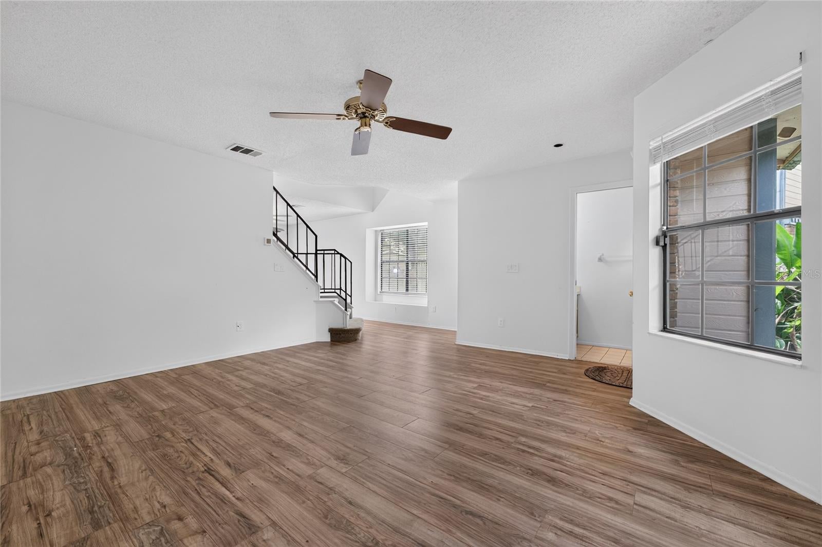 2996 LOWELL COURT