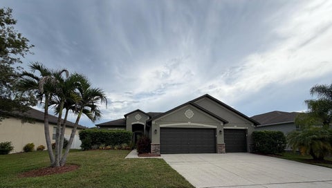 Photo of 3748 Round Table Court, Land O Lakes, FL 34638 (MLS # A4708034)