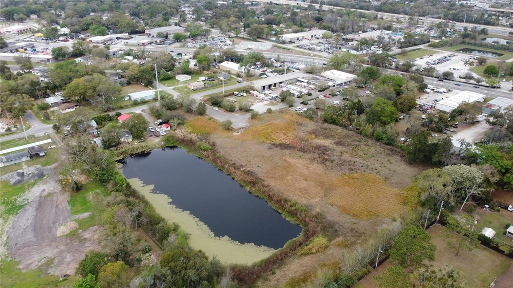 Photo of 187 N Mission Road, Orlando, FL 32811 (MLS # OM725294)