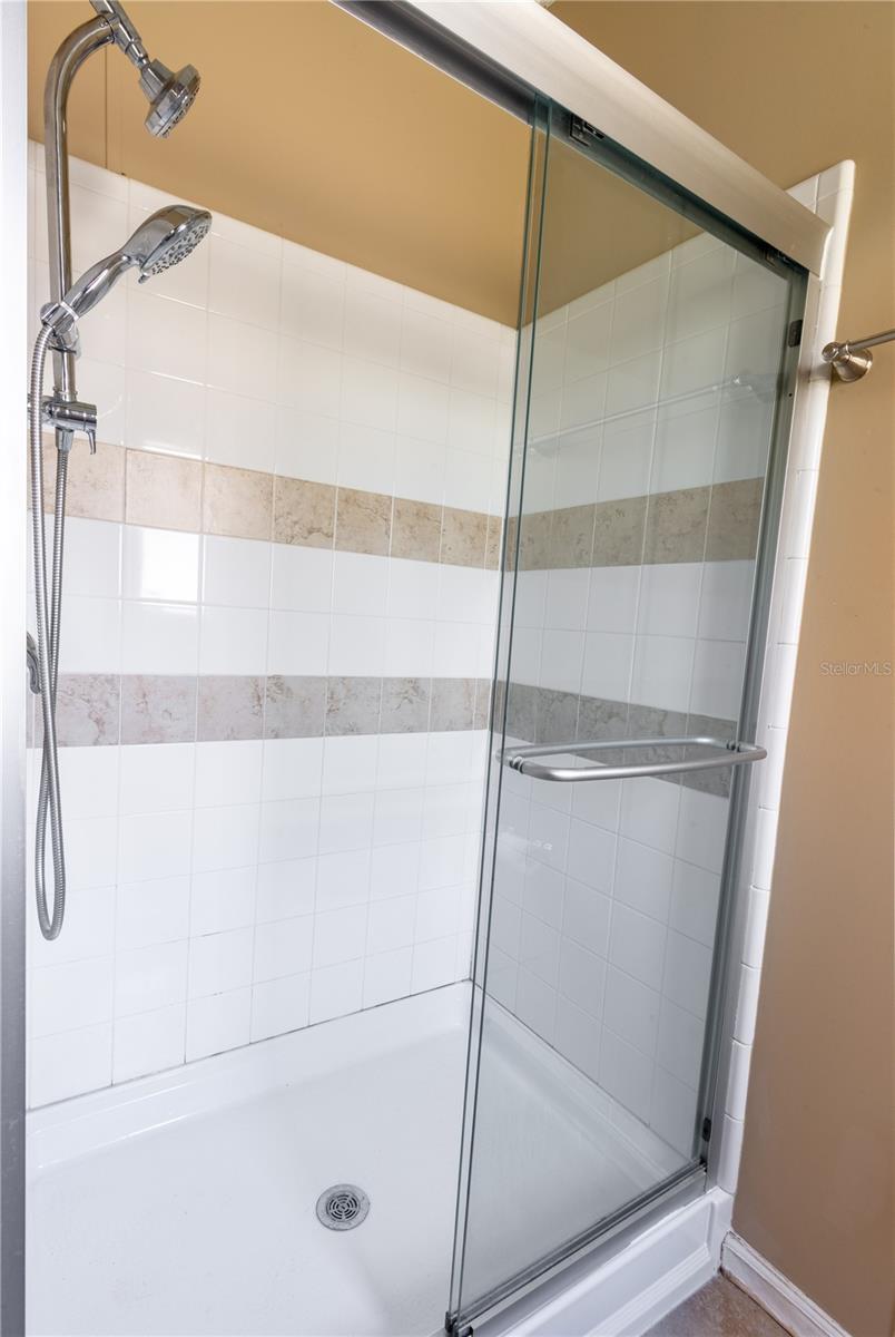 MONTVERDE MOBILE HOME SUB - Residential