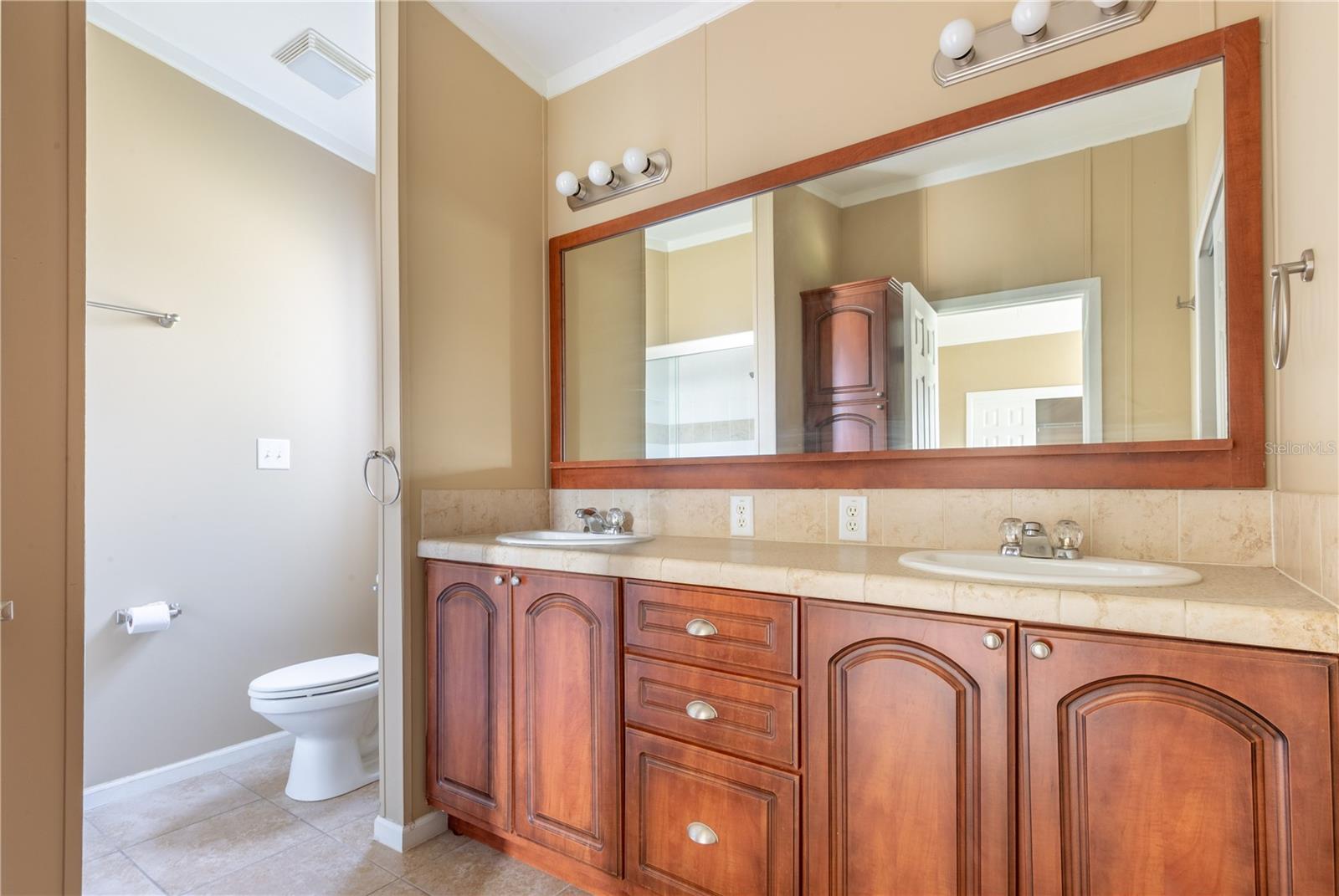 MONTVERDE MOBILE HOME SUB - Residential