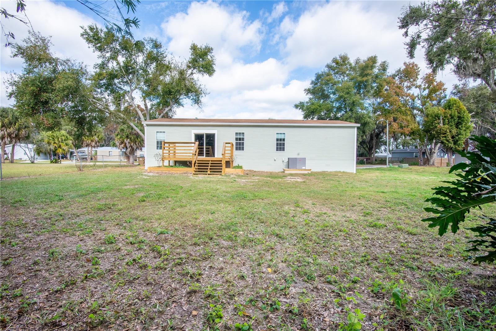 MONTVERDE MOBILE HOME SUB - Residential