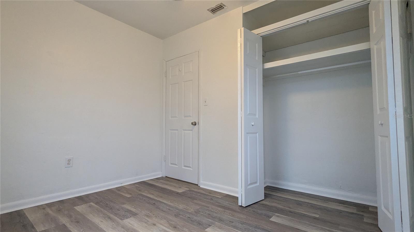 PORT CHARLOTTE SEC 045 - Residential Lease