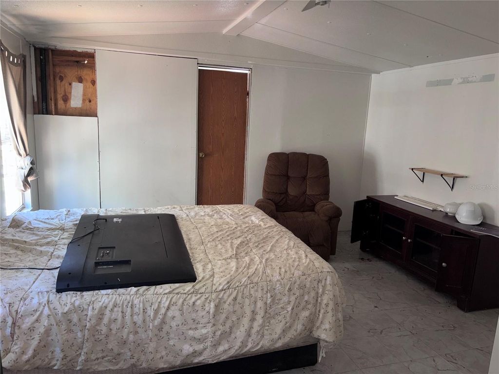Photo of 6694 NE 93rd Avenue, Bronson, FL 32621 (MLS # A4694225)