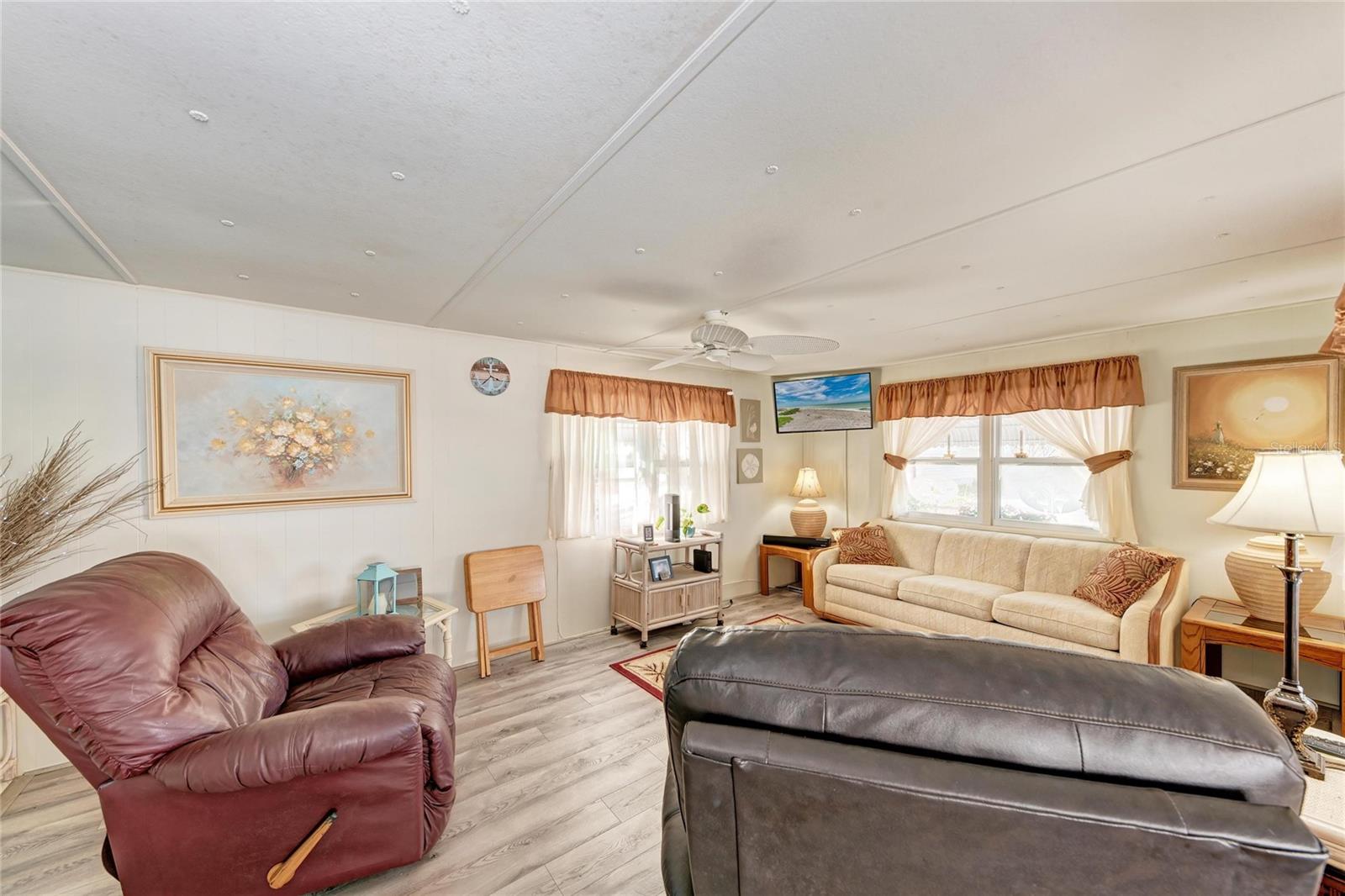 PARADISE BAY ESTATES CO-OP - Residential