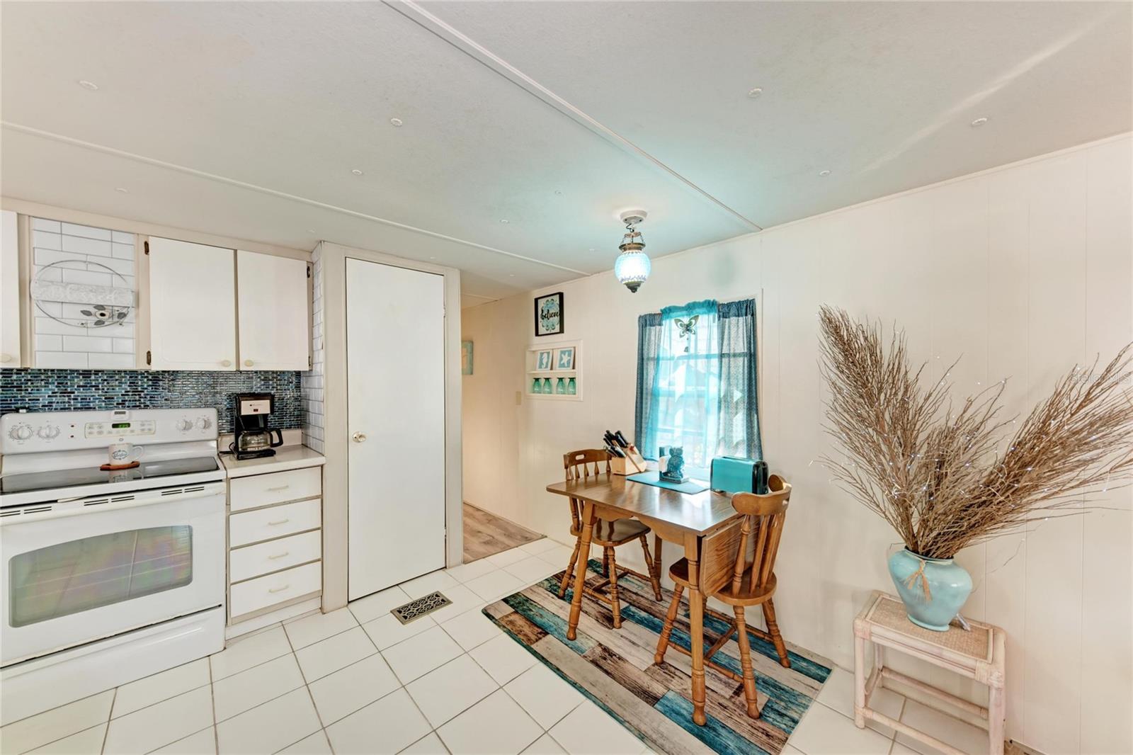 PARADISE BAY ESTATES CO-OP - Residential