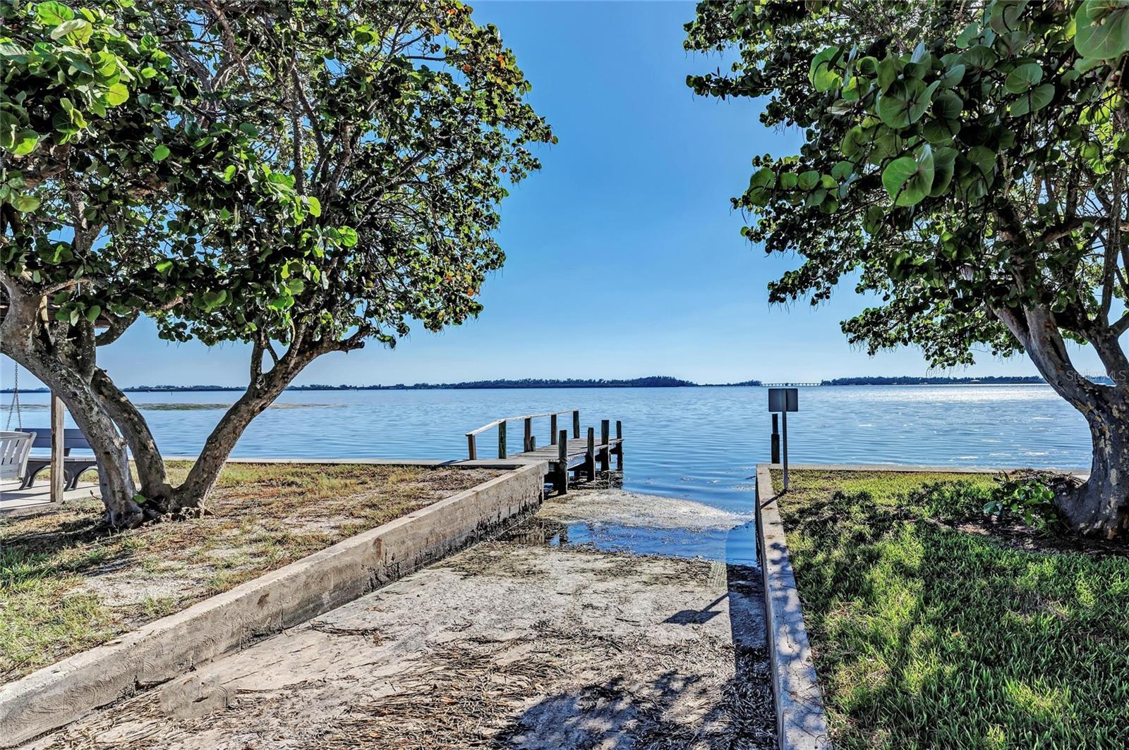 PARADISE BAY ESTATES CO-OP - Residential