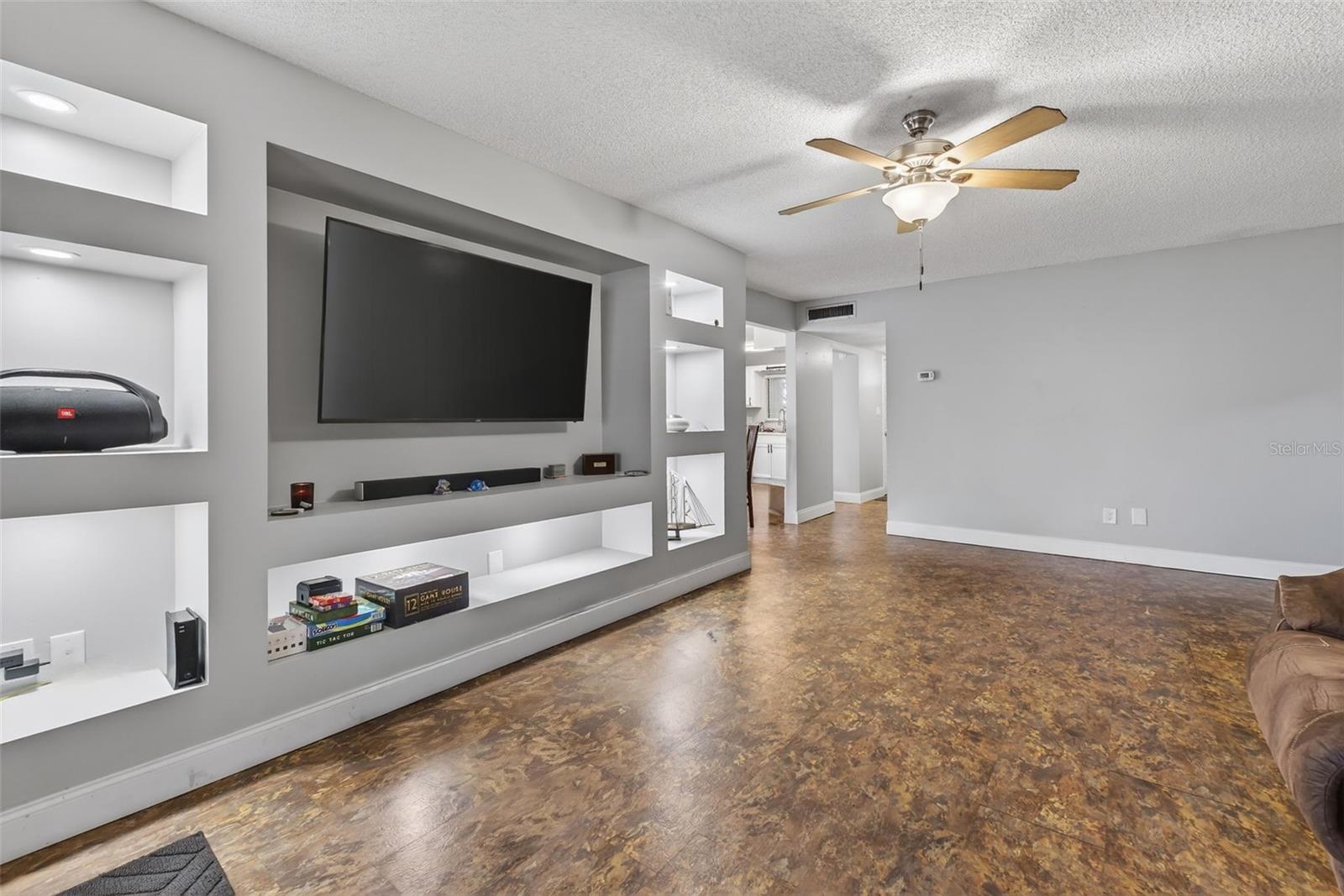 WHISPERWOOD CONDO - Residential