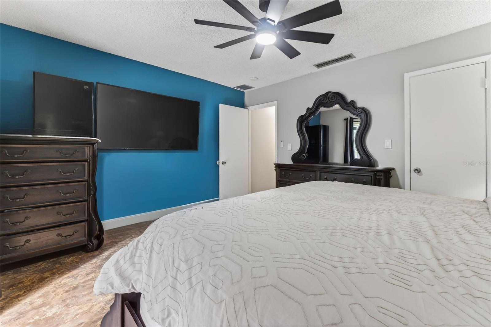 WHISPERWOOD CONDO - Residential