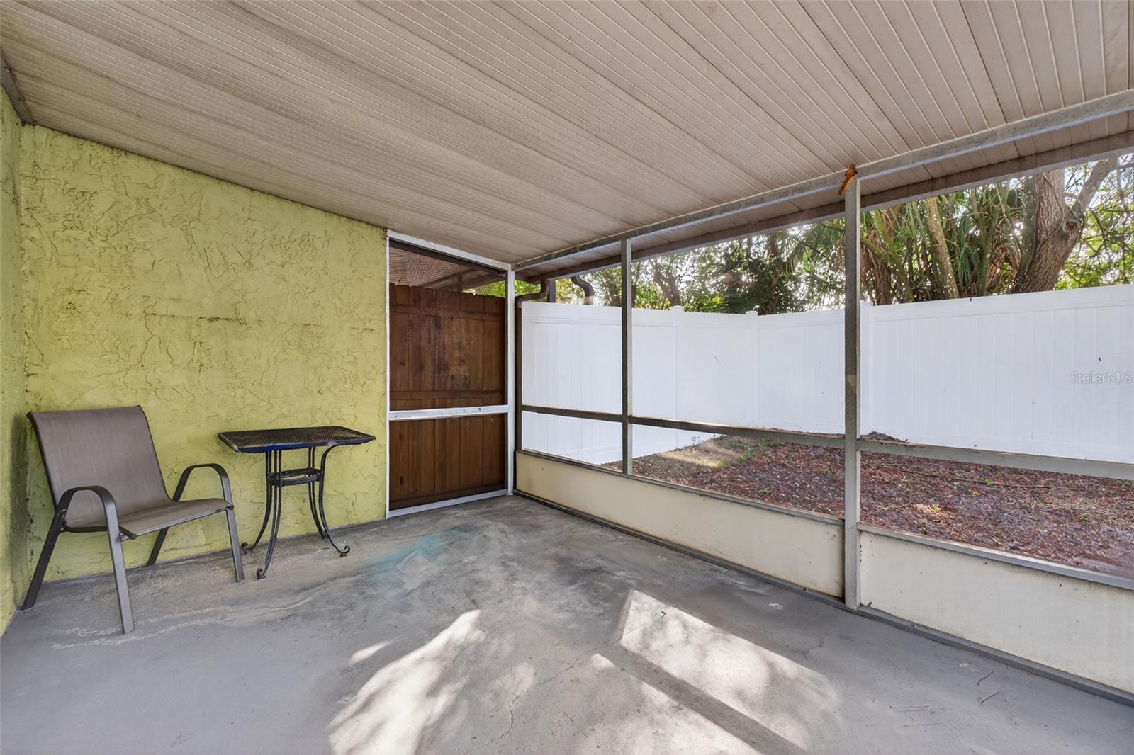 WHISPERWOOD CONDO - Residential