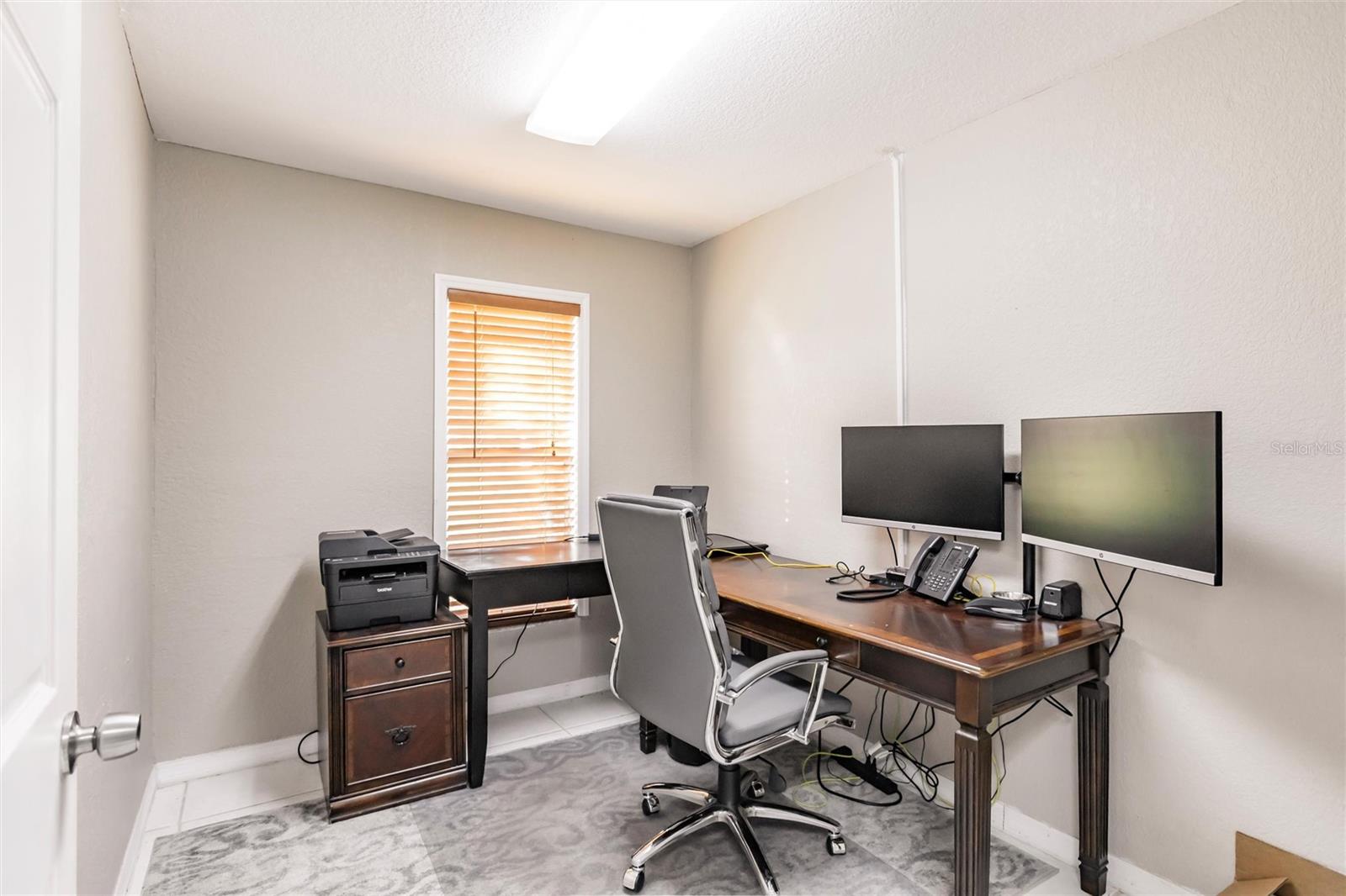 GILCHRISTS & BALDWINS SUB - Commercial Sale