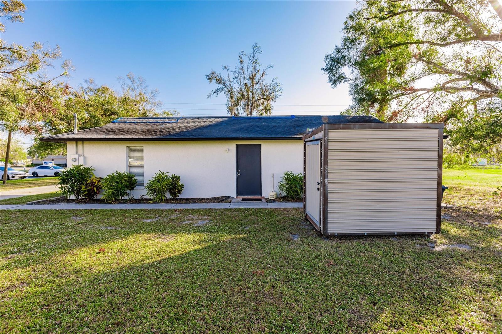 GILCHRISTS & BALDWINS SUB - Commercial Sale