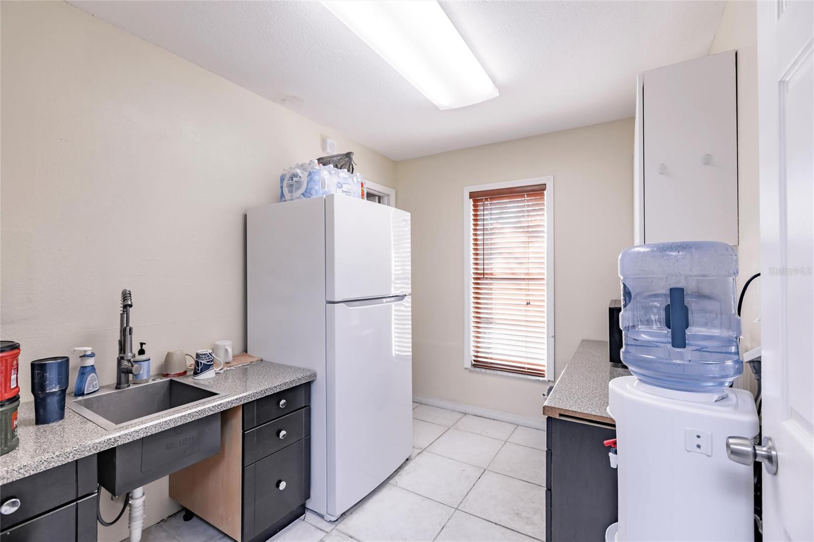 GILCHRISTS & BALDWINS SUB - Commercial Sale