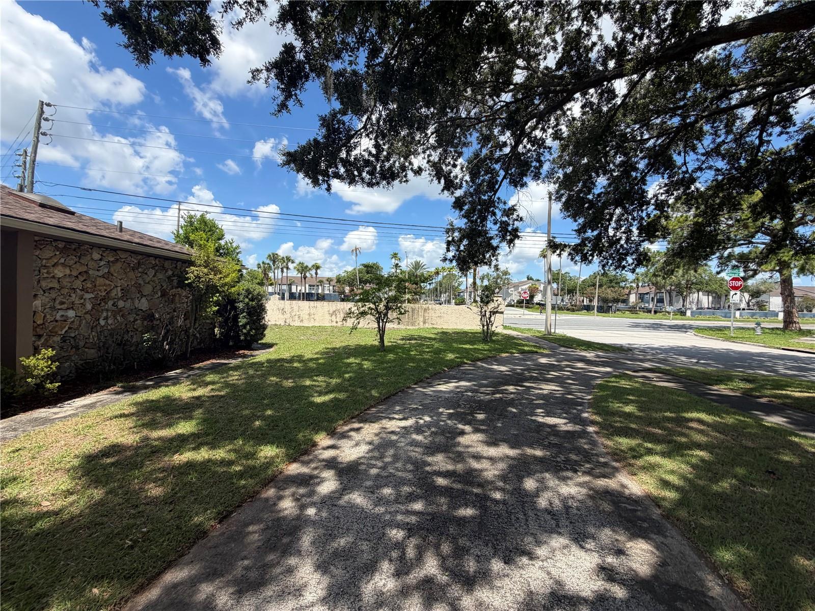 7500 WAUNATTA COURT