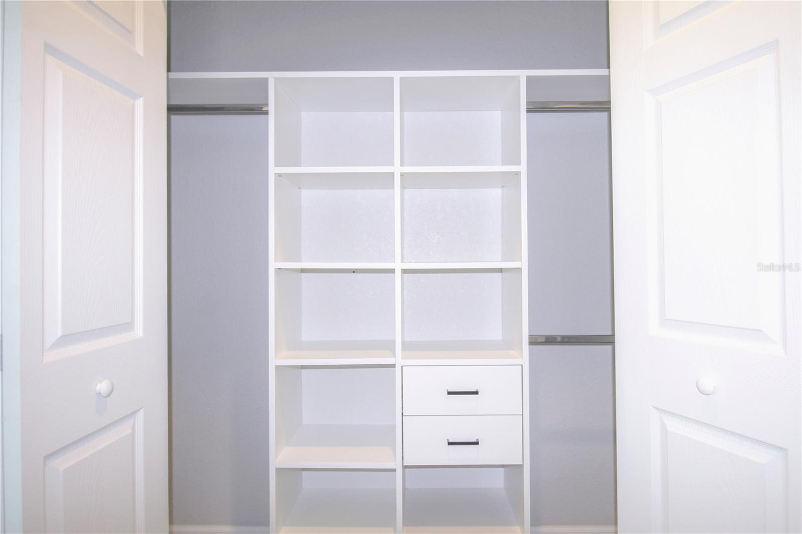 SUN N LAKE - Residential