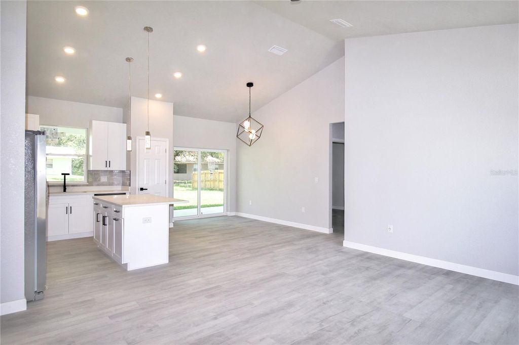 Photo of 4000 Garienda Avenue, Sebring, FL 33872 (MLS # O6400435)