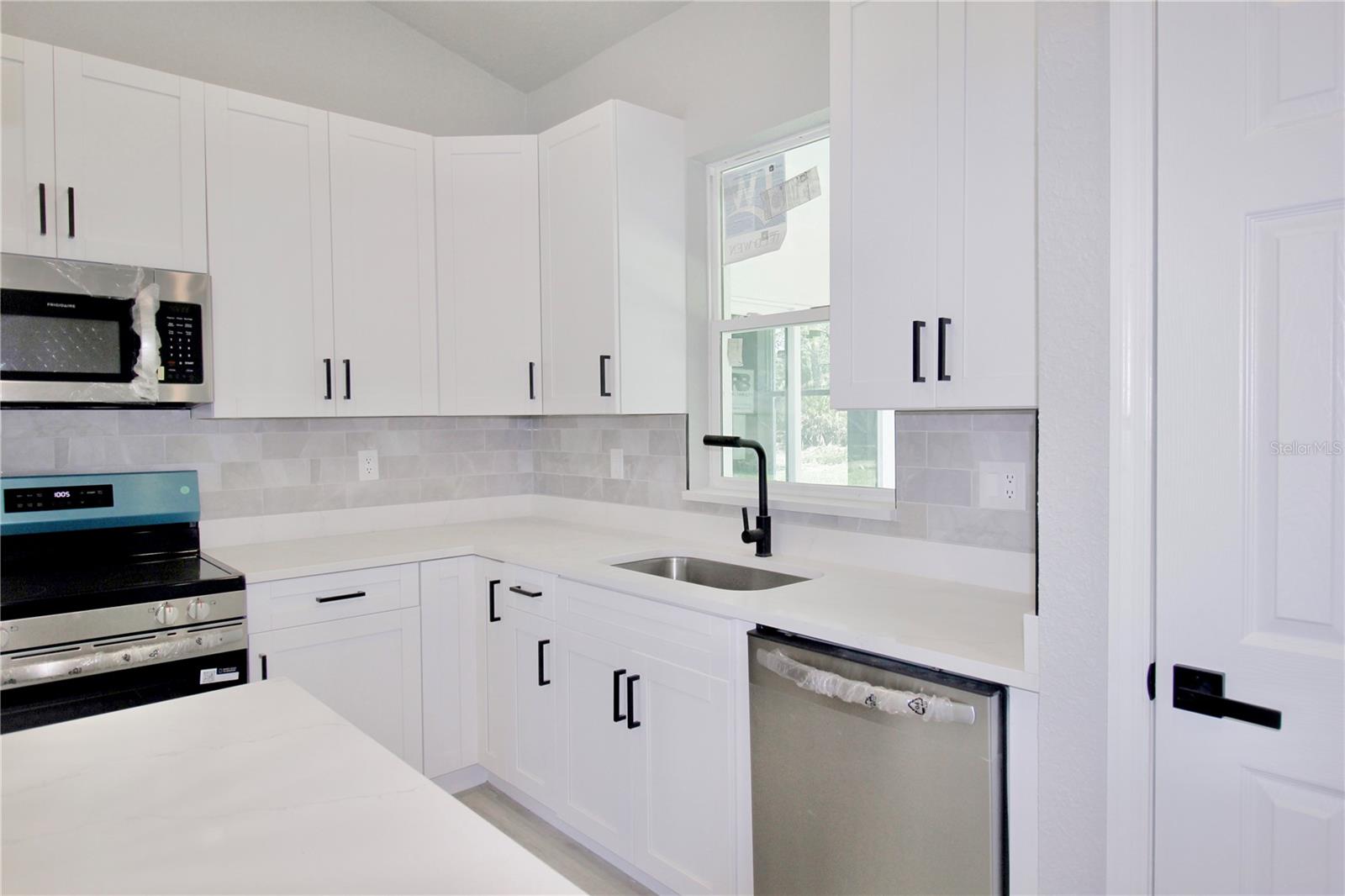 SUN N LAKE - Residential