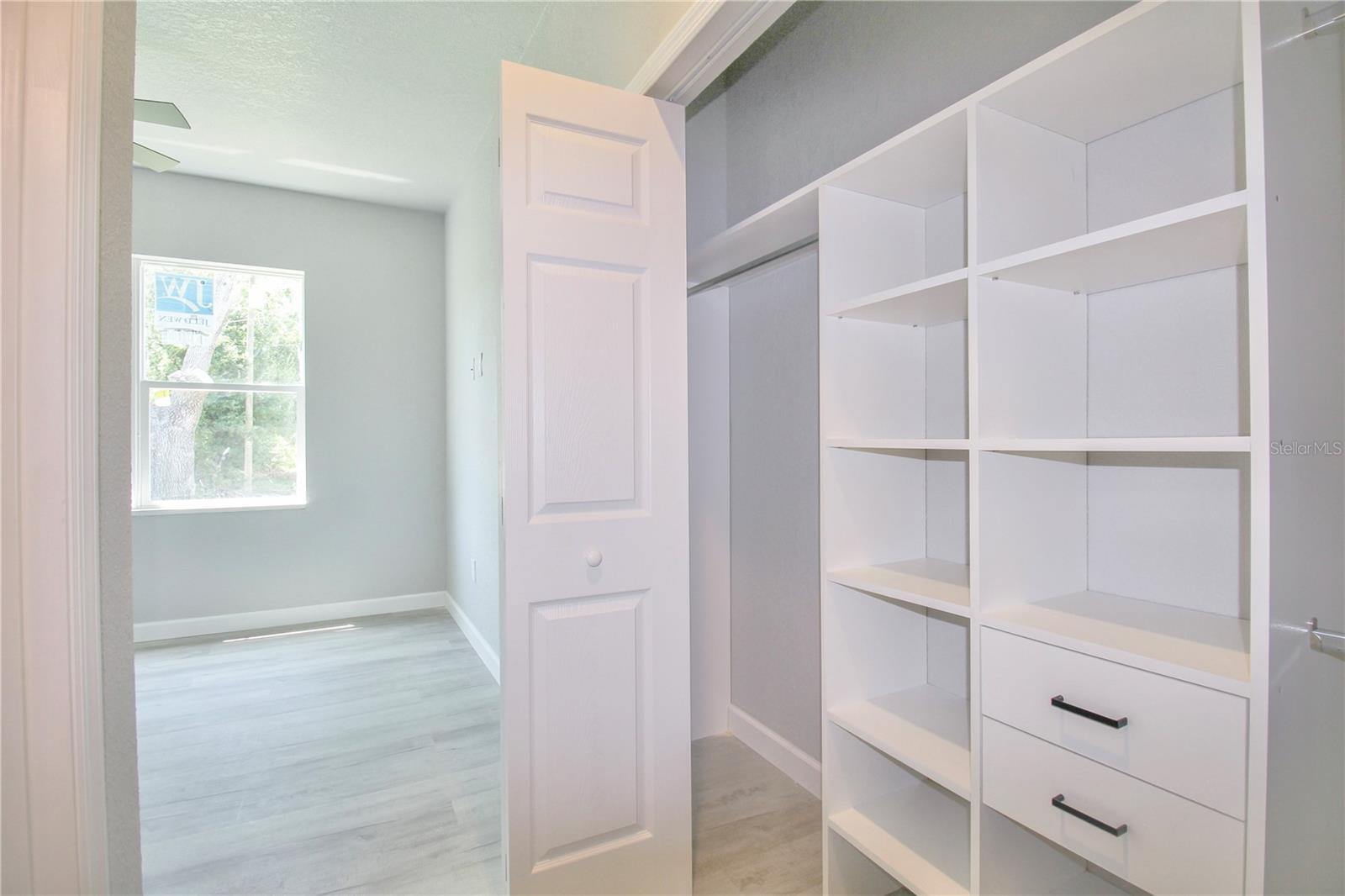 SUN N LAKE - Residential