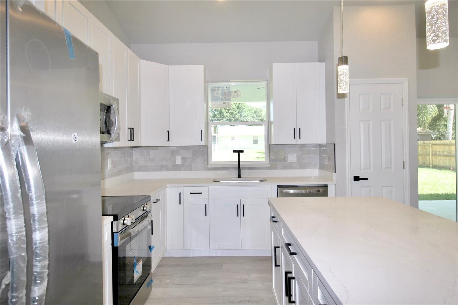 SUN N LAKE - Residential