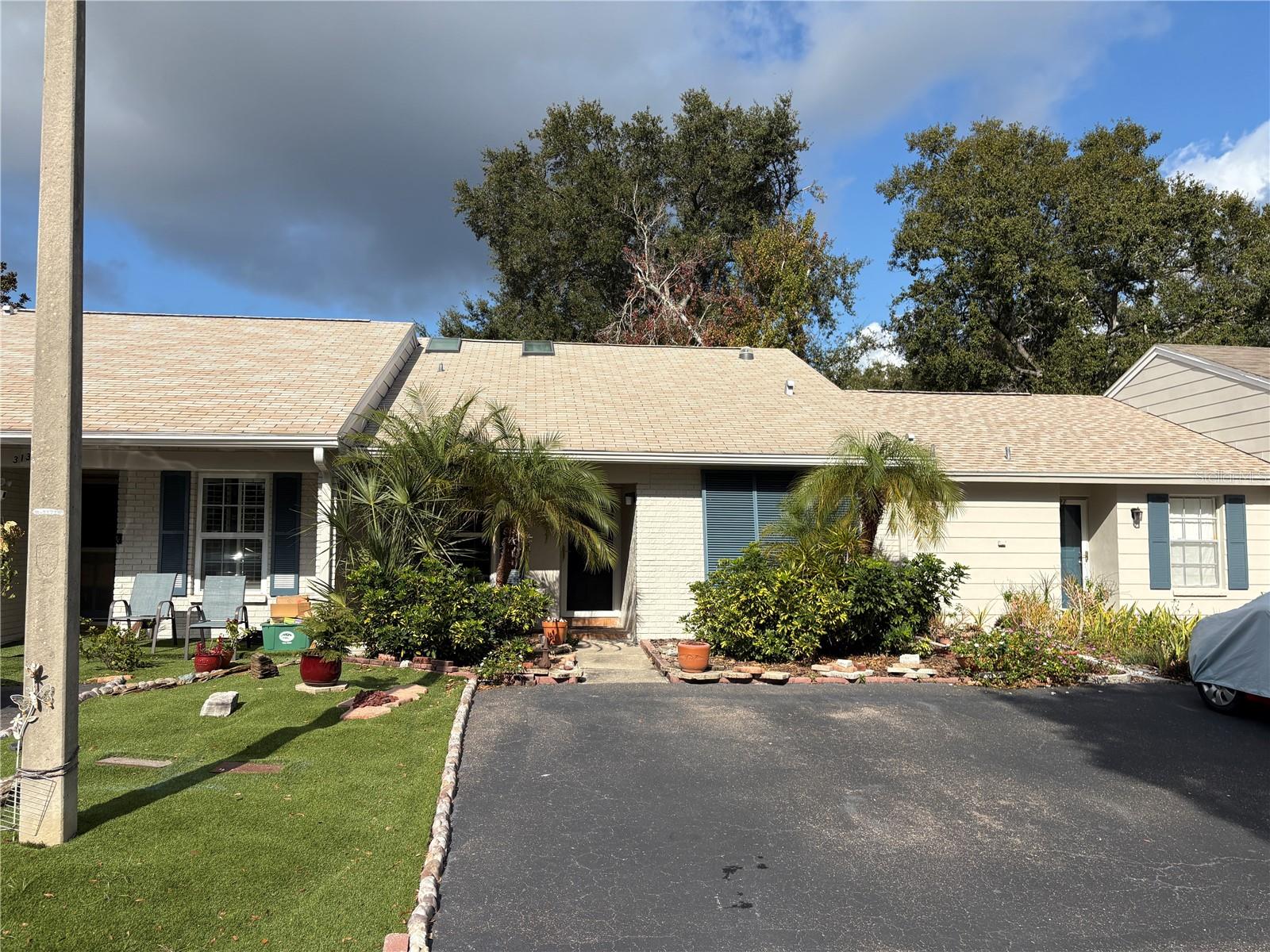 BAY TOWNE - Residential