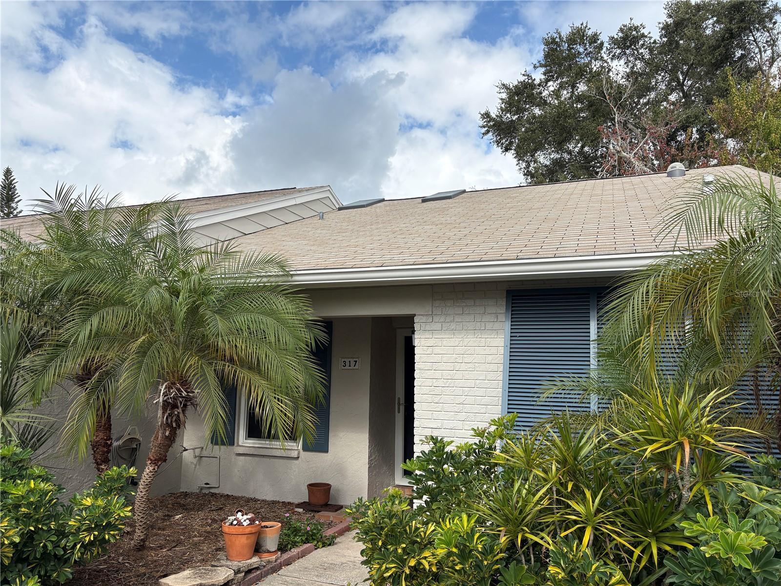 BAY TOWNE - Residential