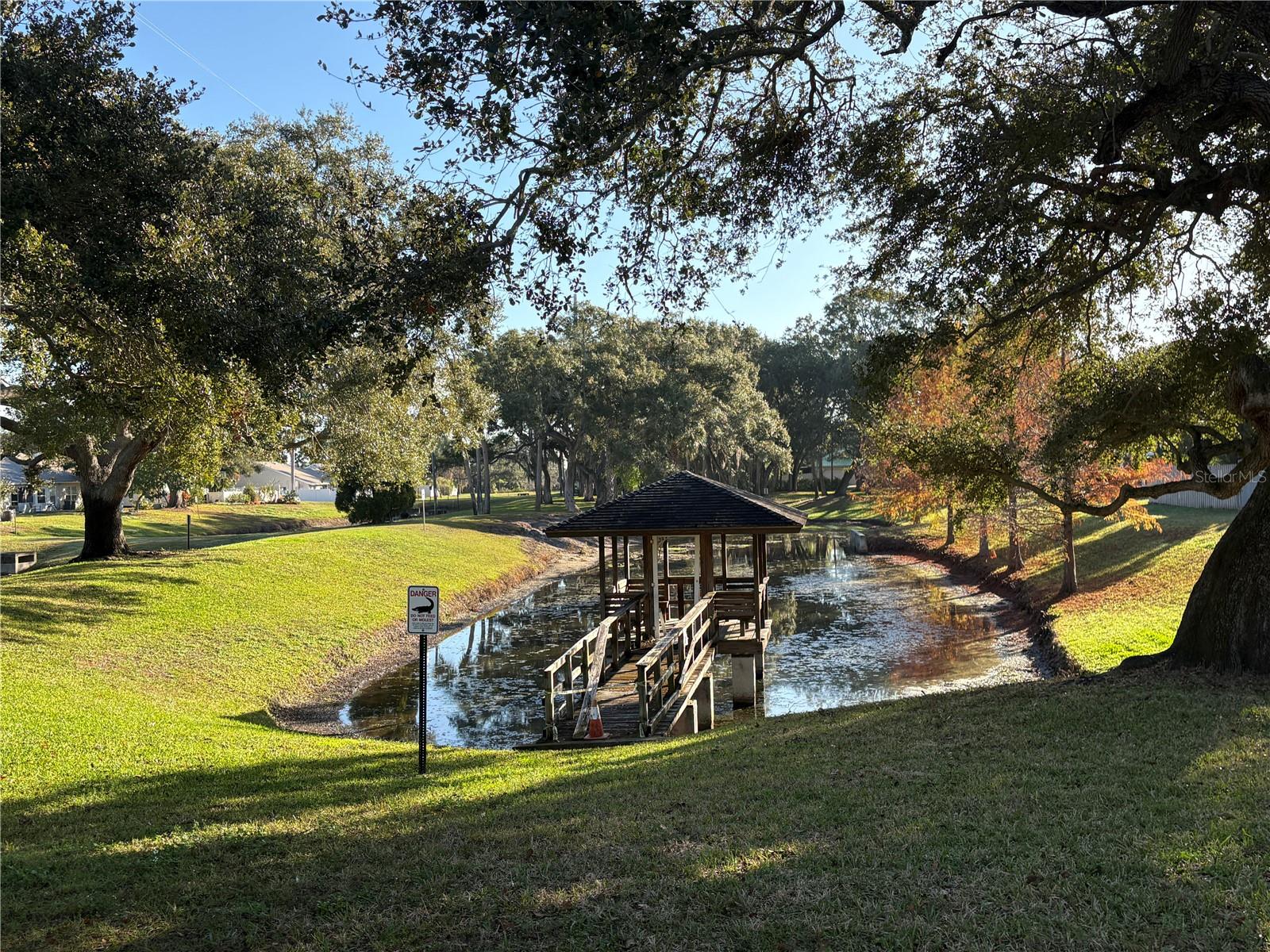 BAY TOWNE - Residential