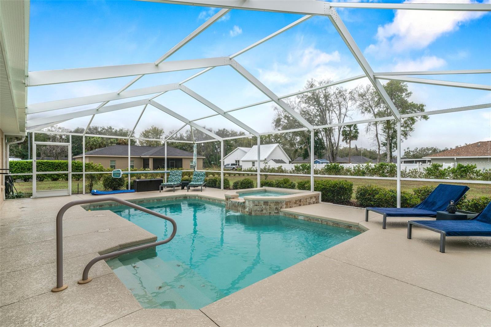 INVERNESS VILLAGE UNIT 04 - Residential