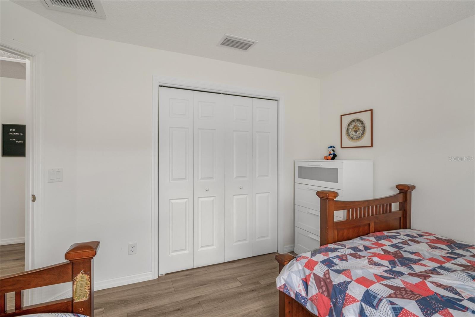 INVERNESS VILLAGE UNIT 04 - Residential