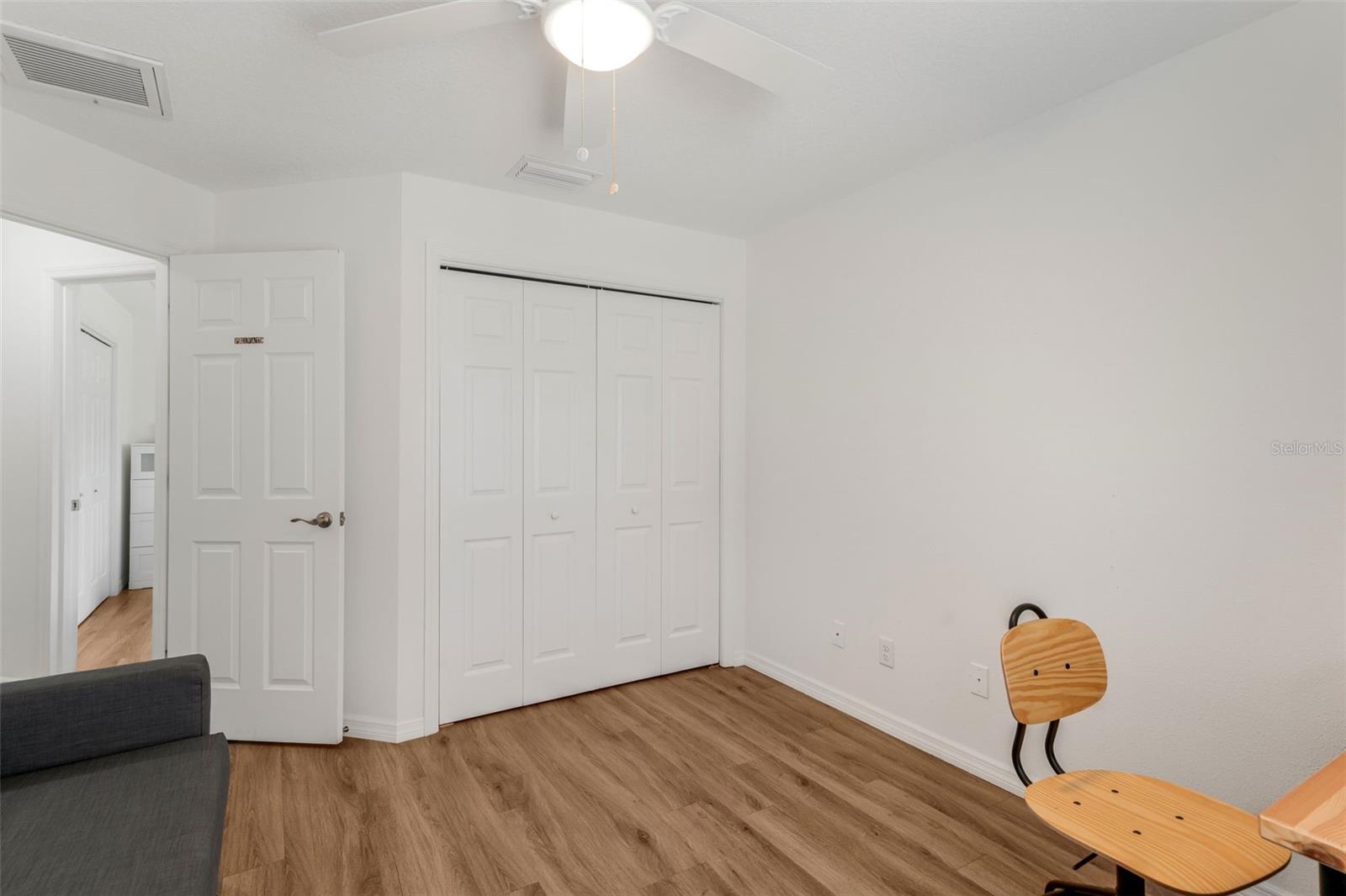 INVERNESS VILLAGE UNIT 04 - Residential