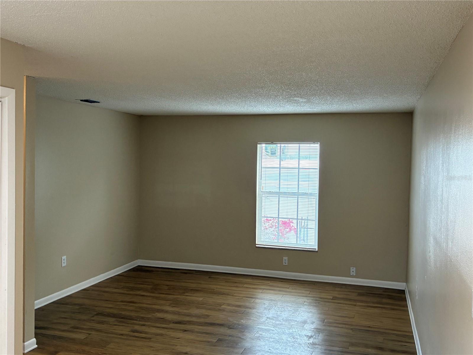 GANDY BLVD PARK 2ND ADD - Residential Lease