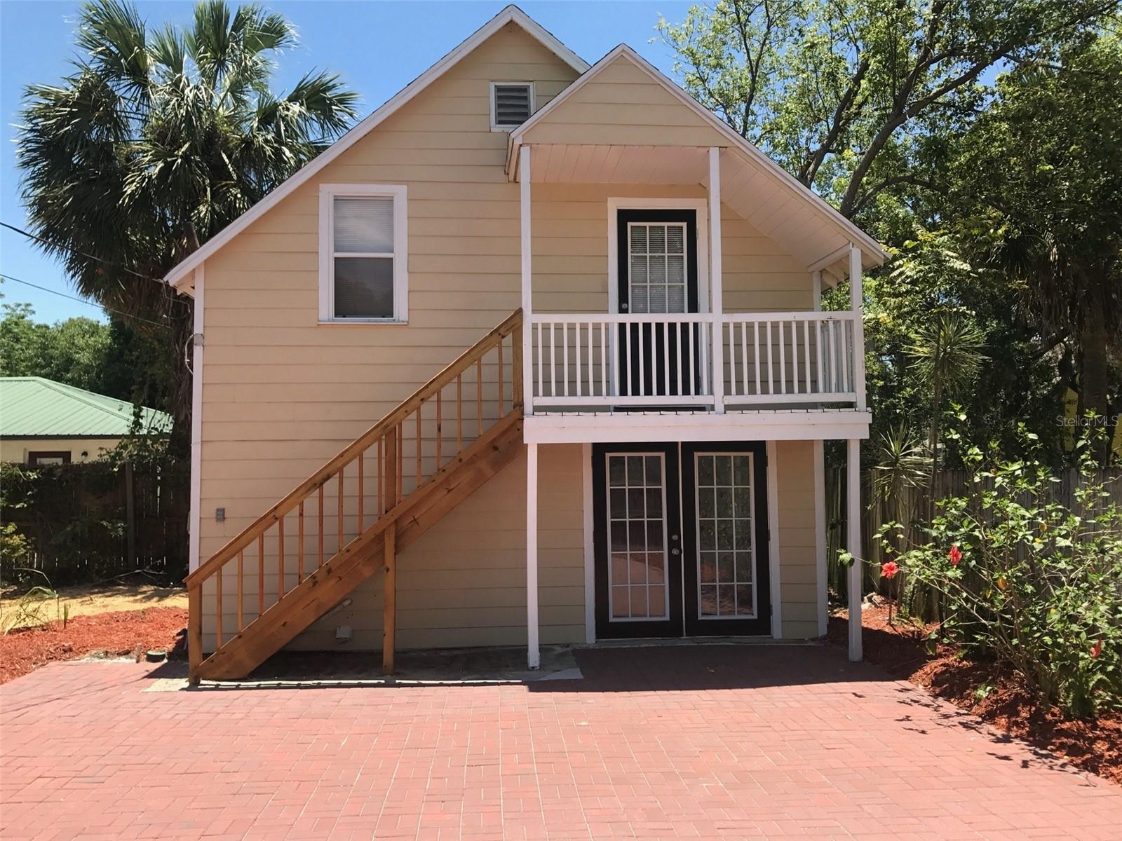 EUSTIS SHORTS MRS - Residential