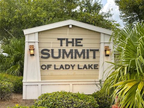 Tiny photo for 749 County Road 466, Lady Lake, FL 32159 (MLS # G5060518)