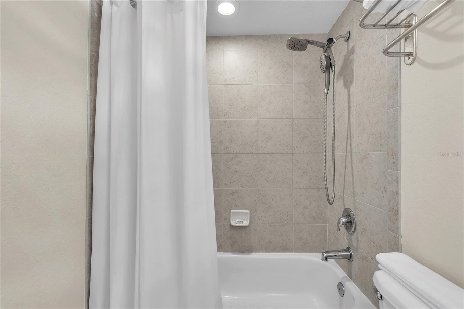 SUNSET VISTAS CONDO HOTEL ON THE GULF - Residential