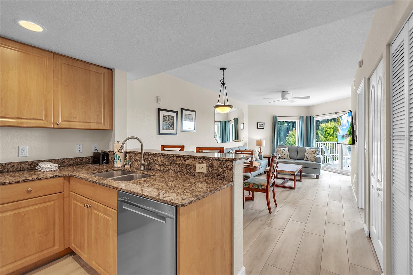 SUNSET VISTAS CONDO HOTEL ON THE GULF - Residential