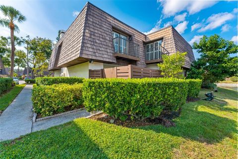 15233 W POND WOODS DRIVE 404 TAMPA FL 33618