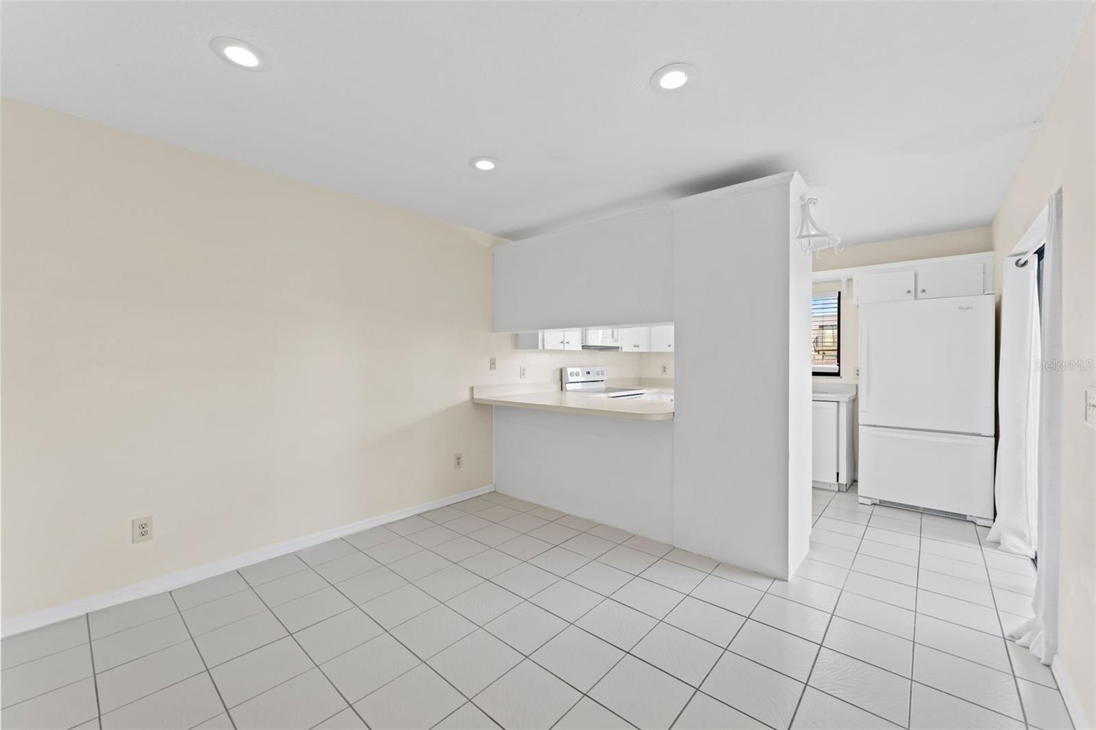 QUAIL RUN A CONDO - Residential