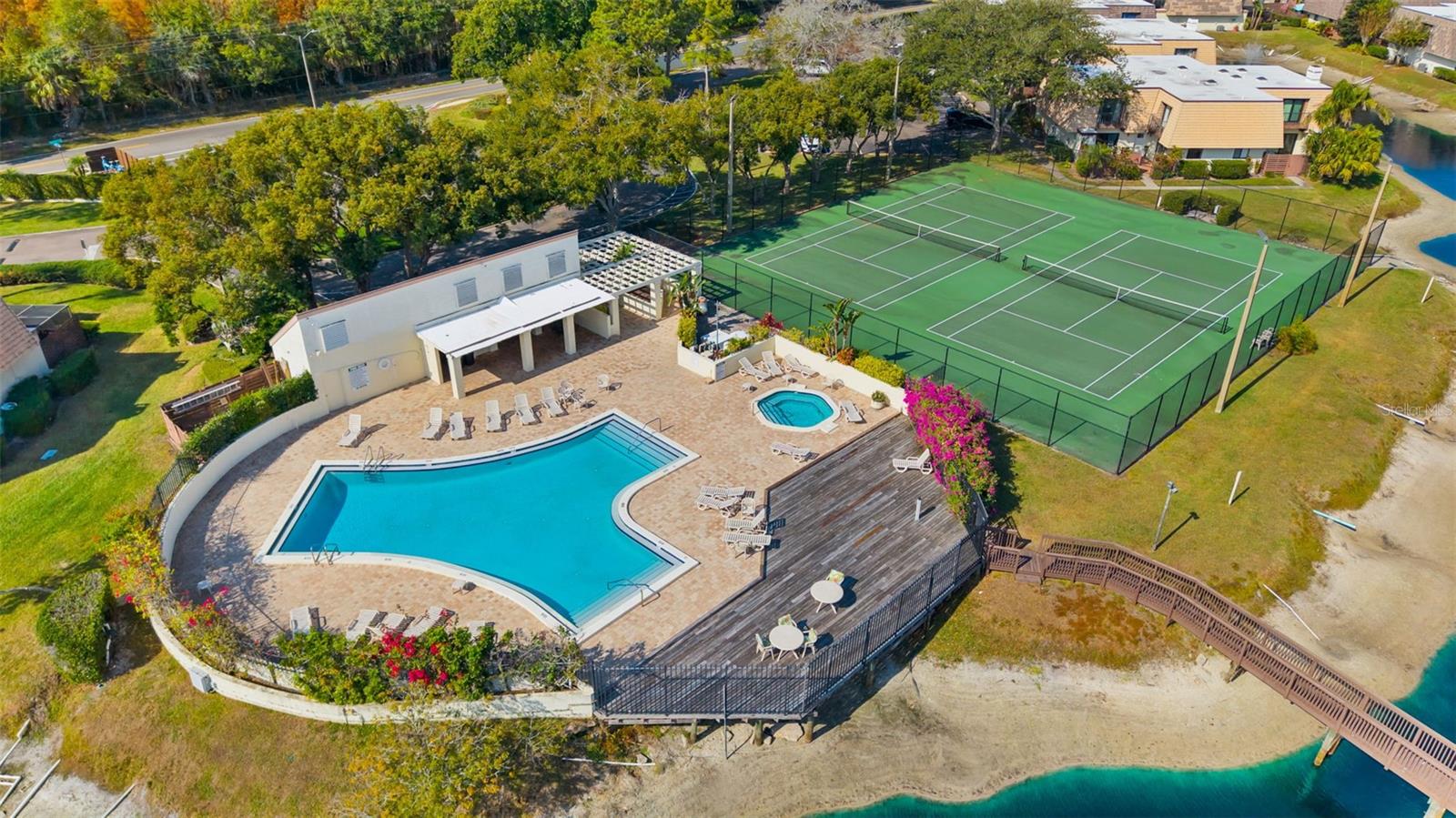 QUAIL RUN A CONDO - Residential