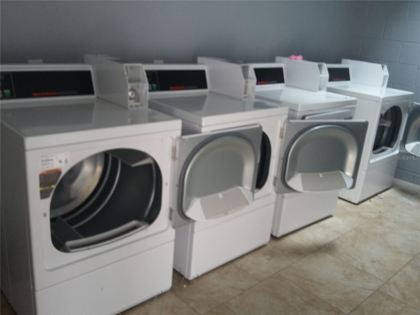 RIVERSIDE PARK SEC A - Residential Lease