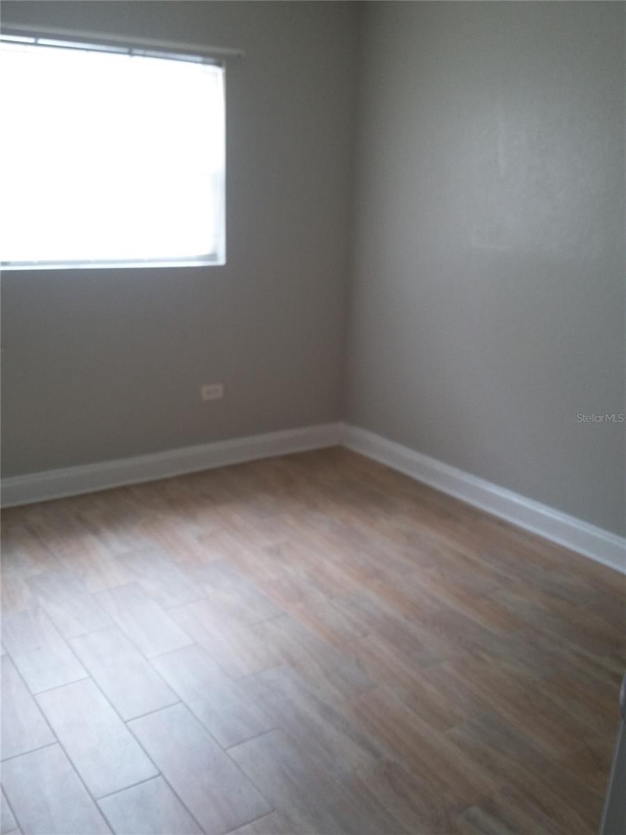 RIVERSIDE PARK SEC A - Residential Lease