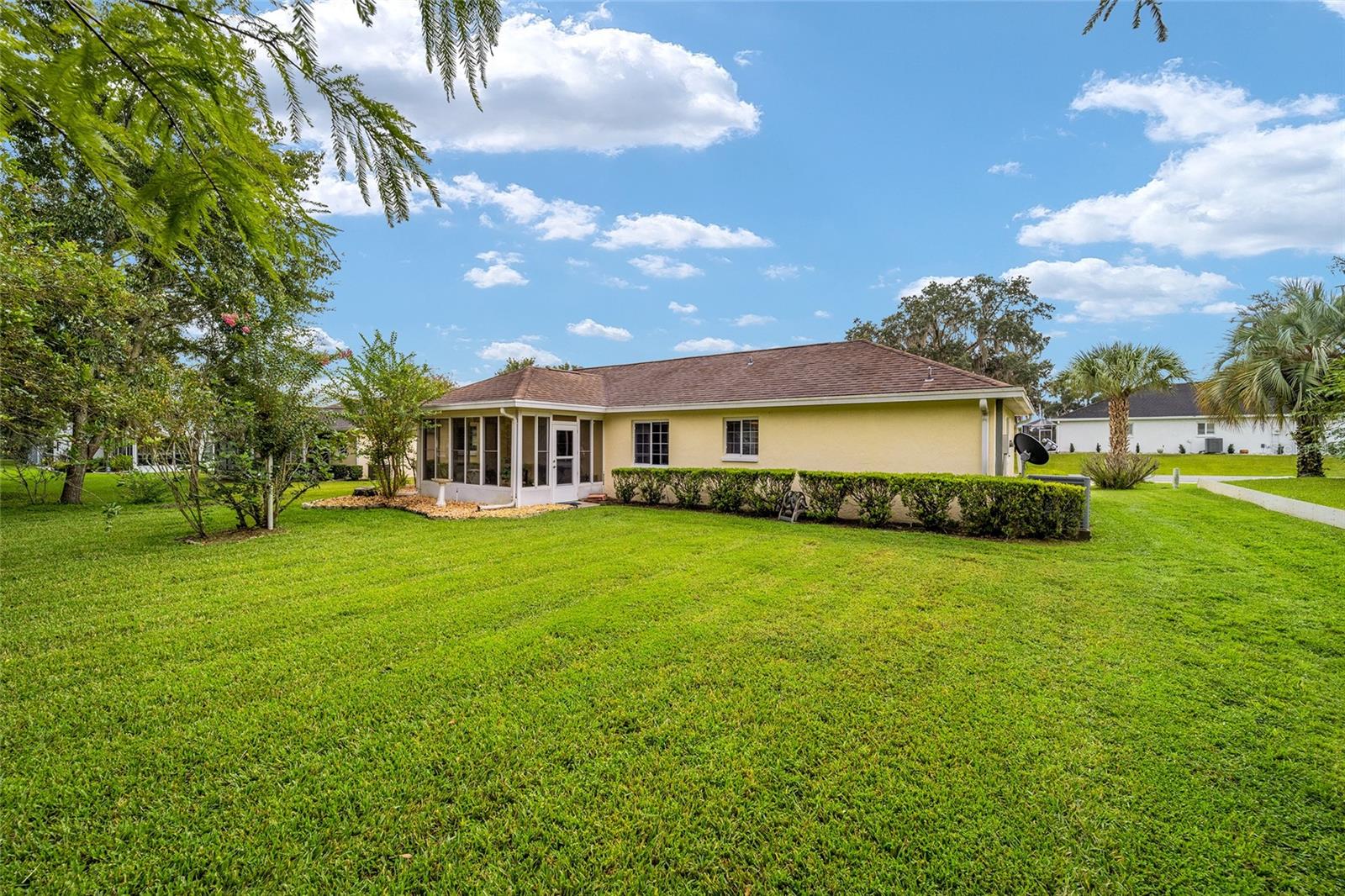 OCALA PALMS UN I - Residential