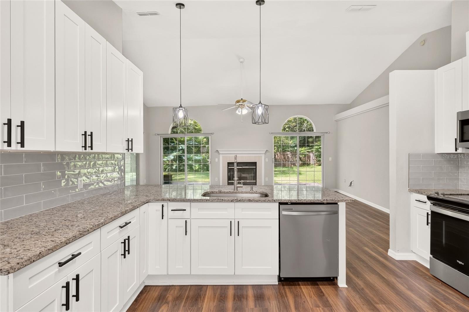 1124 NW 98TH TERRACE