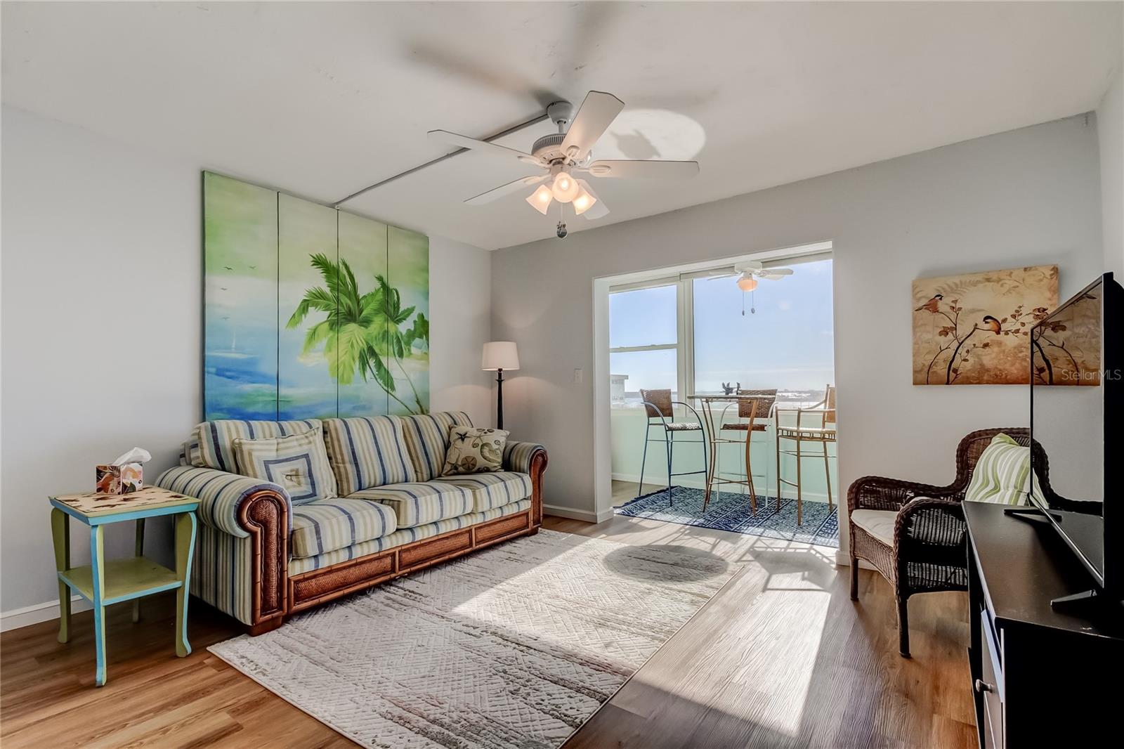 CONTINENTAL TOWERS CONDO - Residential