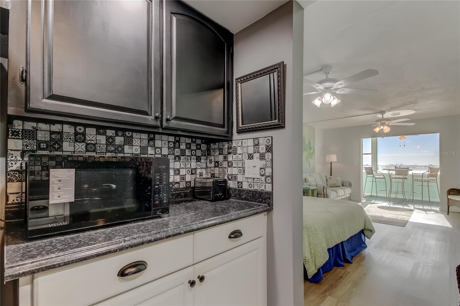 CONTINENTAL TOWERS CONDO - Residential